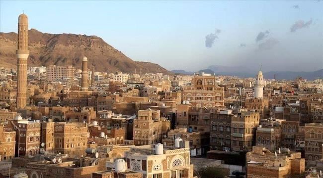 الحوثيون يصادرون ممتلكات 75 عسكريًا حكوميًا