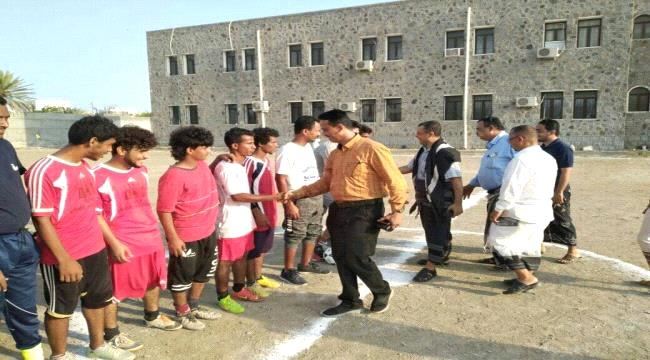 برعاية مؤسسة تحديث للتنمية .. انطلاق دوري الفقيد وضاح المحوري بالعاصمة عدن 