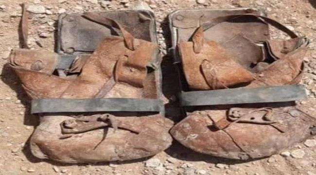 شبوة.. مواطن من ابناء مديرية ميفعة يعثر على حذاء قديم ويرفض بيعه ب( 1500 )دولار