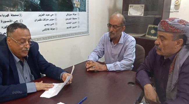 عدن : مدير عام المنصورة يوجه بتنفيذ حملة للتفتيش على المنشآت والمرافق الصحية