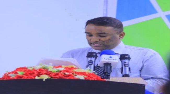 كاتب جنوبي : قرارات المحافظ أولى خطوات الإصلاح الإداري واختيار الانتقالي للملس كان عملا سياسيا حكيما