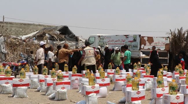 26  طنا من المواد الغذاٸية دعم اماراتي جديد و متواصل بالساحل الغربي