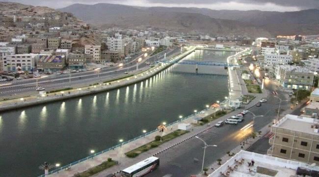 حضرموت : لقاء موسّع للقيادات السياسية والتنفيذية والقبلية والمجتمعية والعسكرية والأمنية يقف على سوء الخدمات ويصدر بيان