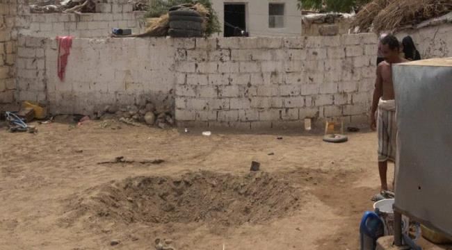 قصف حوثي يستهدف منزل مواطن في حيس بالحديدة وسقوط جرحى 