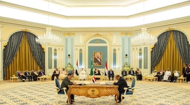 "الانتقالي": يدعو التحالف إلزام الحكومة بتنفيذ اتفاق الرياض‎