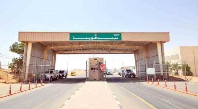 قيادي في الانتقالي يكشف عن جهود مع السعودية لحل الاشكال المتعلق بمنفذ الوديعة