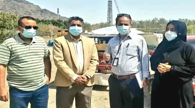 لجنة مجابهة كورونا بالانتقالي تُعيد تشغيل وحدة تعبئة الاوكسجين بمستشفى الجمهورية