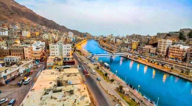 مسؤول حكومي: ‏70 مليون دولار من إيرادات حضرموت تذهب لجيوب أصحاب المصالح شهرياً