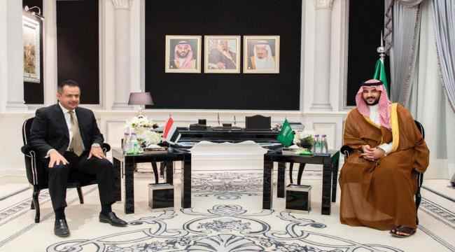 خالد بن سلمان: المملكة مستمرة في دعم الحكومة اليمنية في كل الجوانب 