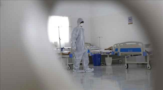 الأبارة: لا أفق واضح حول مستقبل الموجة ثانية من كورونا في اليمن