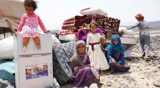 اليمن يطالب بحماية دولية للنازحين من هجمات الحوثيين