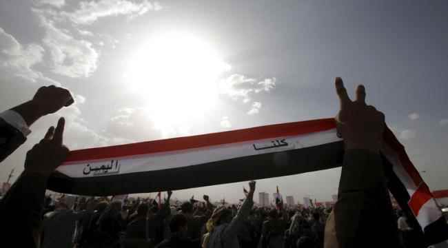 صحيفة روسية: اليمن ساحة لعب دامية للقوى الإقليمية