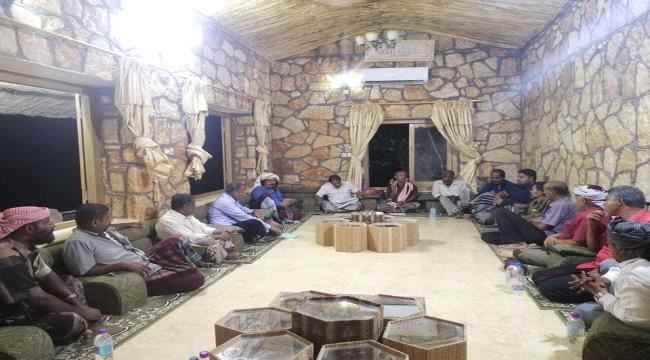 ضمن برنامج النزول الميداني لمراكز الانتقالي المحلية..انتقالي المكلا يدشن أولى نزولاته الميدانية بمركزي ربوة خلف و 400 شقه