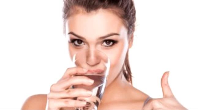 تناول هذا المشروب كل صباح قبل وجبة الإفطار..يحافظ على الكلى وصحة القلب