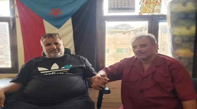 شرطة كريتر توضح اسباب اغلاق بعض المحلات التجارية بينها محلات الصقر للبهارات