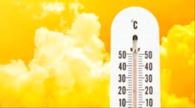 في موجة الحر.. رطب وظبط جسمك بالأكل الصحي والماء
