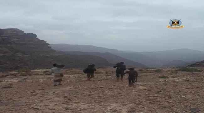 مصرع وجرح أكثر من 20 عنصر من عناصر المليشيات الحوثية واعطاب آليتين بكمائن محكمة نفذتها مقاومة جُبَن