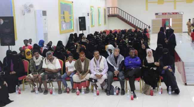 إحتفاء باليوم العالمي للتطوع..مؤسسة " أمل " أبين تقيم حفلا تكريميا وفنيا في العاصمة زنجبار