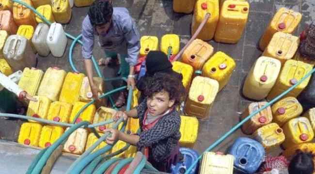 مسؤول حكومي يحذر من أزمة مياه تحدق بمدن يمنية