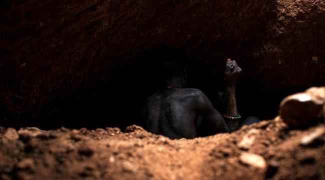 فاجعة منجم الذهب غرب السودان.. ارتفاع القتلى إلى 40
