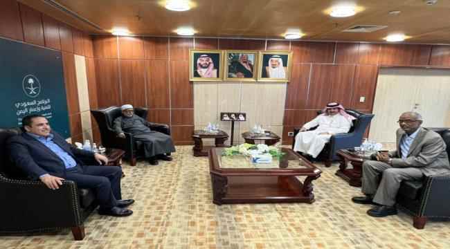 العرب اللندنية : السعودية تتحرك لاحتواء ردات فعل الإخوان على الترتيبات الجديدة في اليمن