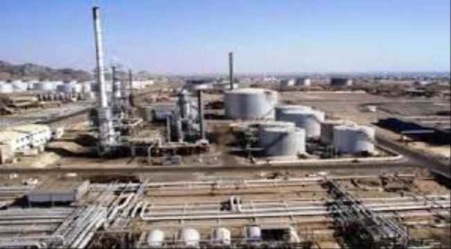 مصدر عمالي: عدن مهددة بالغرق في ظلام كلي اذا لم تتدخل الحكومة