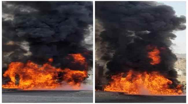 تعز..اندلاع حريق بمحطة وقود بعد استهدافها بقذائف حوثية