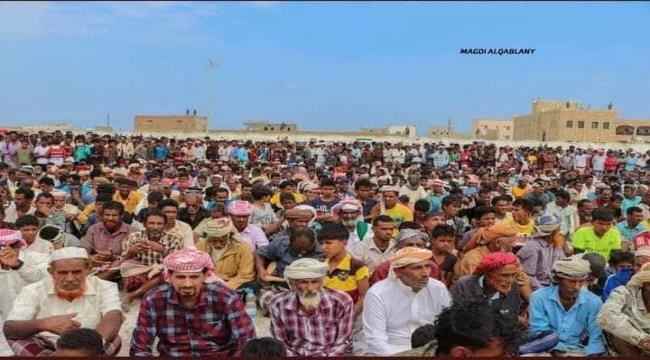 أكدت جنوبيتها.. المهرة تتظاهر ضد مشاريع التقسيم القادمة من صنعاء