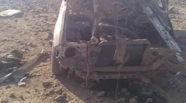 إصابة مواطن وإعطاب سيارته بإنفجار لغم أرضي من مخلفات الحوثيين في النجيبة شمال شرق المخا