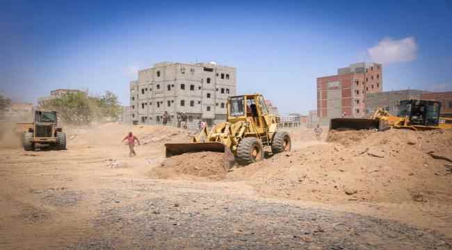 باراس والناخبي يدشنان فتح شارع الثلاثين بدارسعد