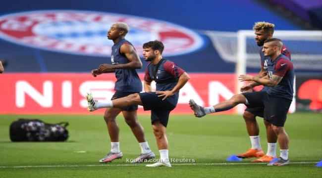برشلونة يستهدف صفقة مجانية من سان جيرمان