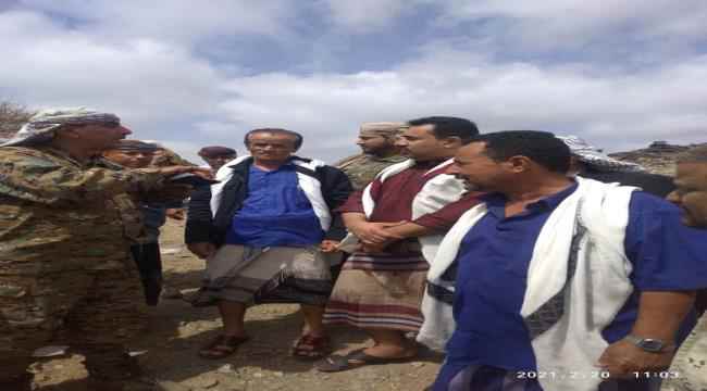 رئيس انتقالي لحج  يزور الخطوط الأمامية لجبهة كرش ويجتمع بقيادة انتقالي المديرية
