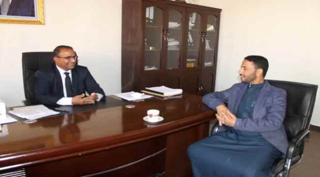 معالي وزير الڜؤون الإجتماعية والعمل يلتقي الشيخ حاتم شقيق الشهيد ابواليمامه