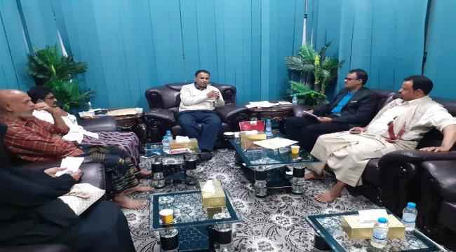 وكيل أول الوزارة مدير تربية حضرموت يلتقي مستشار المحافظ المقدم سالم بن سميدع