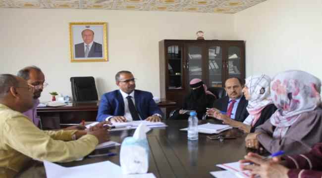 وزير الشؤون الإجتماعية والعمل يوجه بتفعيل الإدارات المجمدة بقطاع التنمية بديوان الوزارة 