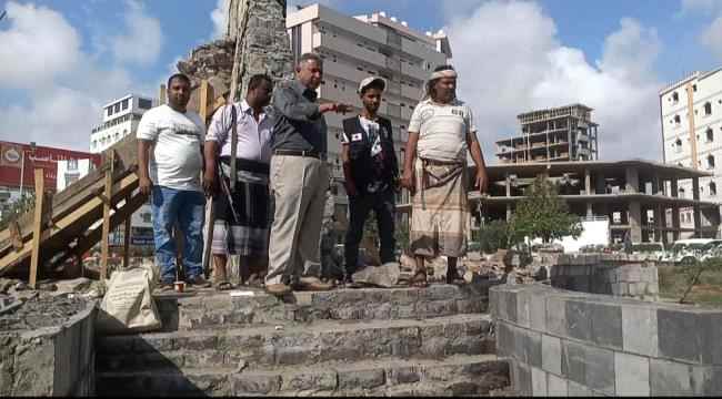 مدير عام نظافة عدن يؤكد إهتمام قيادة الصندوق على تحسين المظهر  الجمالي والبيئي للمحافظة