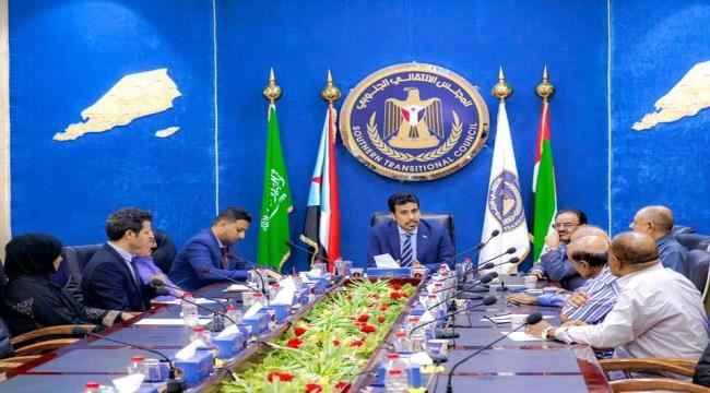 الغيثي لمجموعة الـ 18: قمع المظاهرات في شبوة انتهاك صارخ للقانون الدولي وتقويض لفرص تنفيذ اتفاق الرياض