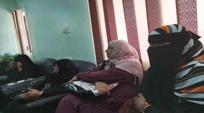 منسقية الانتقالي في كلية الطب تقيم فعالية عن جهاز منظار عنق الرحم  Colposcpy للطبيبات في مستشفى الشعب 