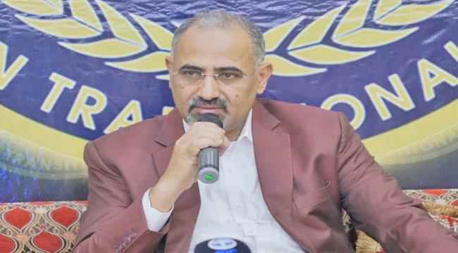 الرئيس الزبيدي:نعمل على تعزيز علاقتنا مع الدول الكبرى وتقوية جبهتنا الداخلية