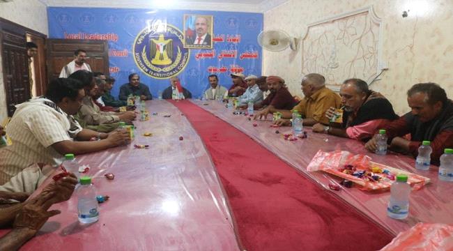 تنفيذية انتقالي حضرموت تنظم بمقرها لقاء معايدة بمناسبة عيد الأضحى المبارك