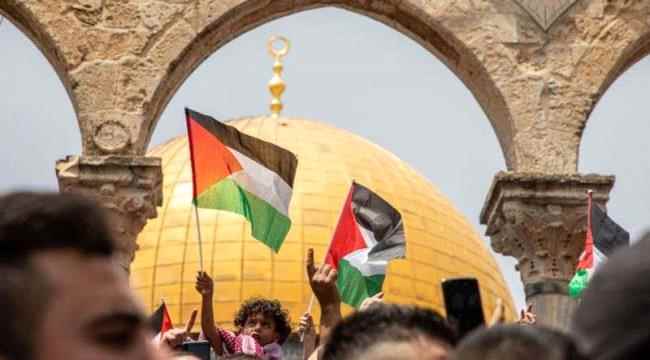 عرض الصحف البريطانية - موقف المجتمع الدولي من الفلسطينيين في إسرائيل، وحرب الصين الدعائية
