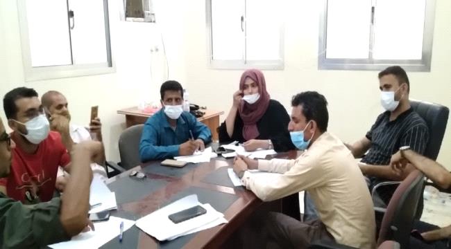 مؤسسة "دوائي لي ولغيري" الخيرية تعقد اجتماعها الدوري للمؤسسين بعدن 