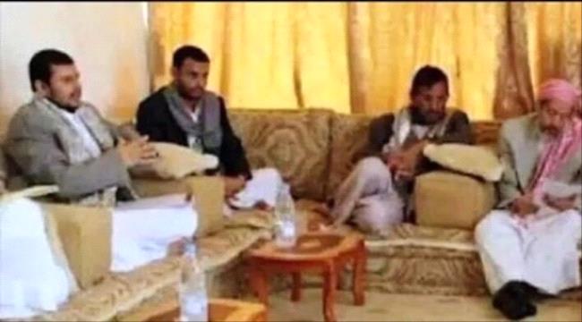 سياسي سعودي يكشف بالدليل عن تحالف جماعتي الحوثي والإخوان