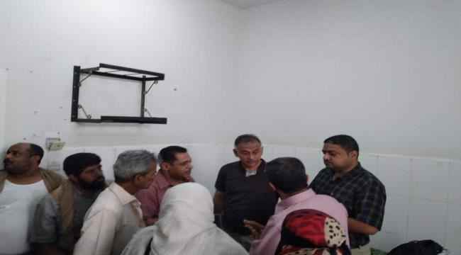 الجاوي يلتقي مسؤولين منظمة ماري ستوبس للبدء بعمل تاهيل مركز الصحة الإنجابية بالمديرية
