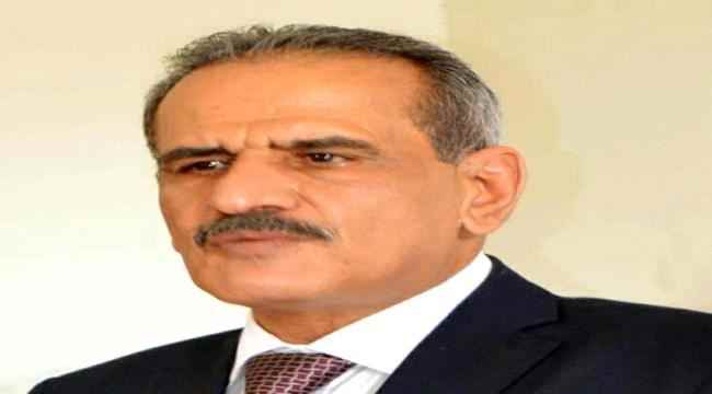 بن عفيف يبعث برقية تعزية للدكتور عبدالله لملس بوفاة والده