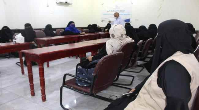 مركز الإرشاد الأسري ينظم ورشة توعوية عن المراهقة وكيفية التعامل مع الشخص المراهق