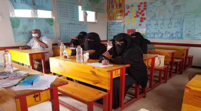 "رعاية الاطفال" تنفذ ورشة توعوية عن سياسة حماية الطفل وآلية التبليغ والسلامة المدرسية في مدرسة الوحدة قرية البيطرة بلحج 