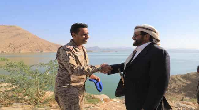 العرادة: مقاتلات التحالف أحدثت فرقاً في معارك مأرب