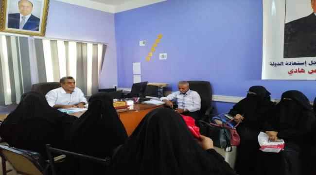 الإدارة العامة  لمحو الأمية وتعليم الكبار بعدن تختتم إجتماعاتها بفريق وادارة التوجيه