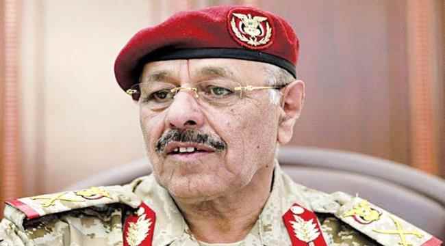 اعلامي يمني : علي محسن الاحمر يخدم الحوثي وحان الوقت لايقاف العبث